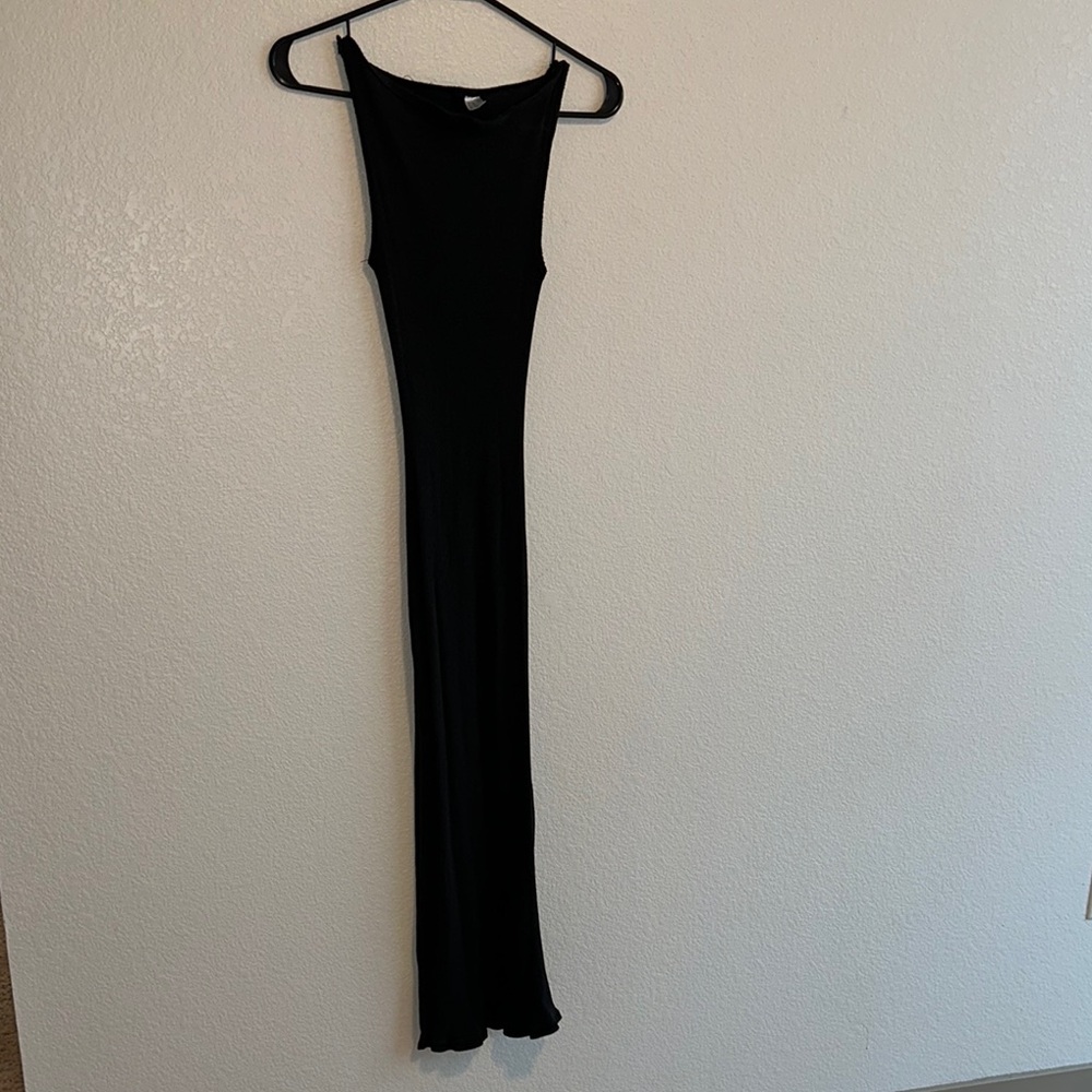 Elegant Black Maxi Dress